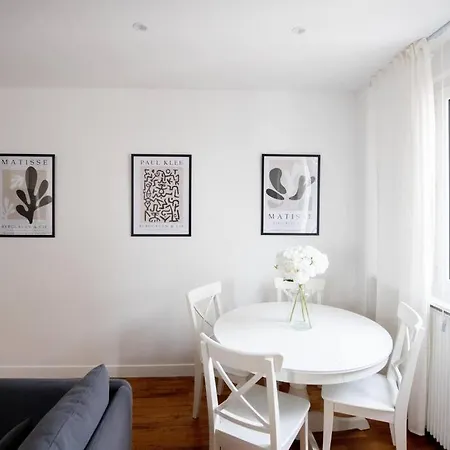 Av Republique Design And Cozy Apartment Aubervilliers